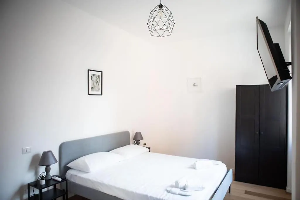Vatican Apartment With Balcony Rome Italy